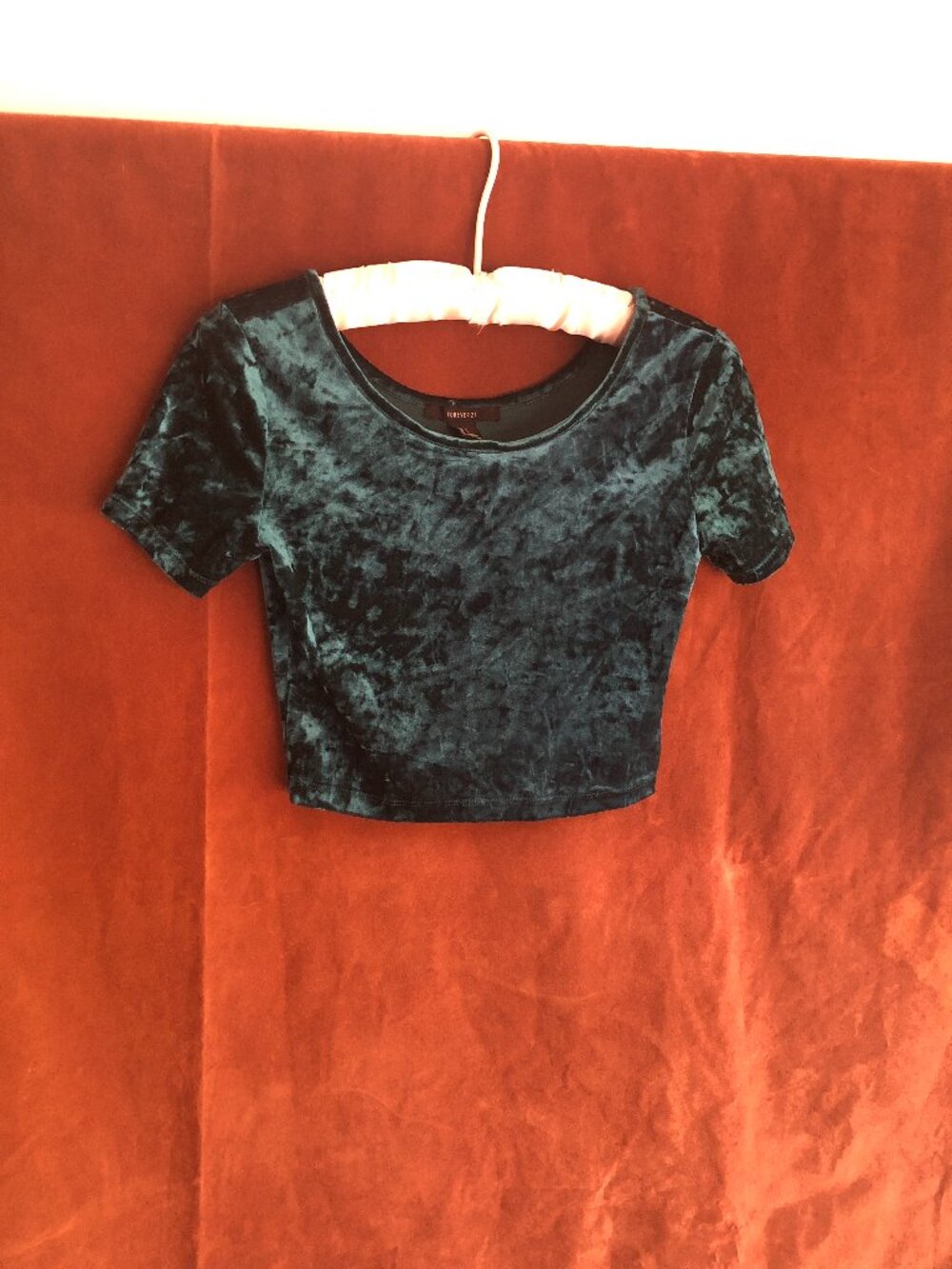 Forever 21 Velvet Green top short sleeve size small